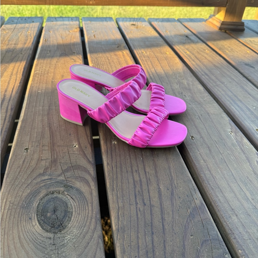 Old Navy Pink Heeled Sandals